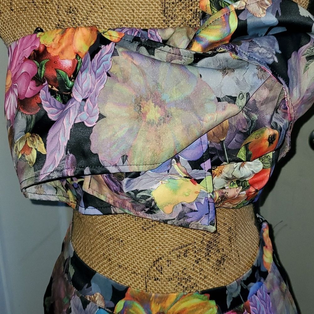 2pc Pant set  - Picture 2 of 9